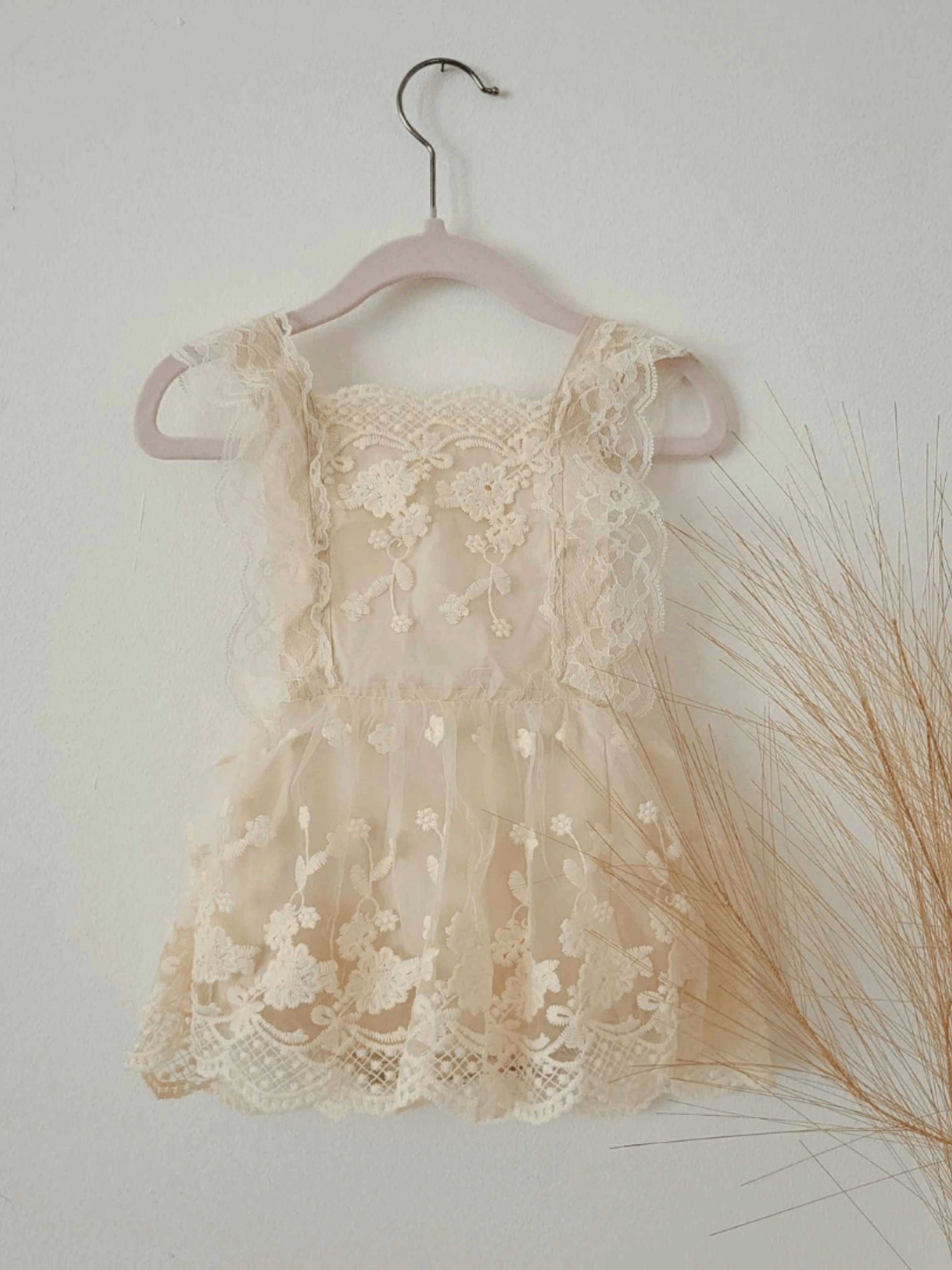 Couleur Nude & Confort Tout Doux | La Barboteuse Écrue en Coton