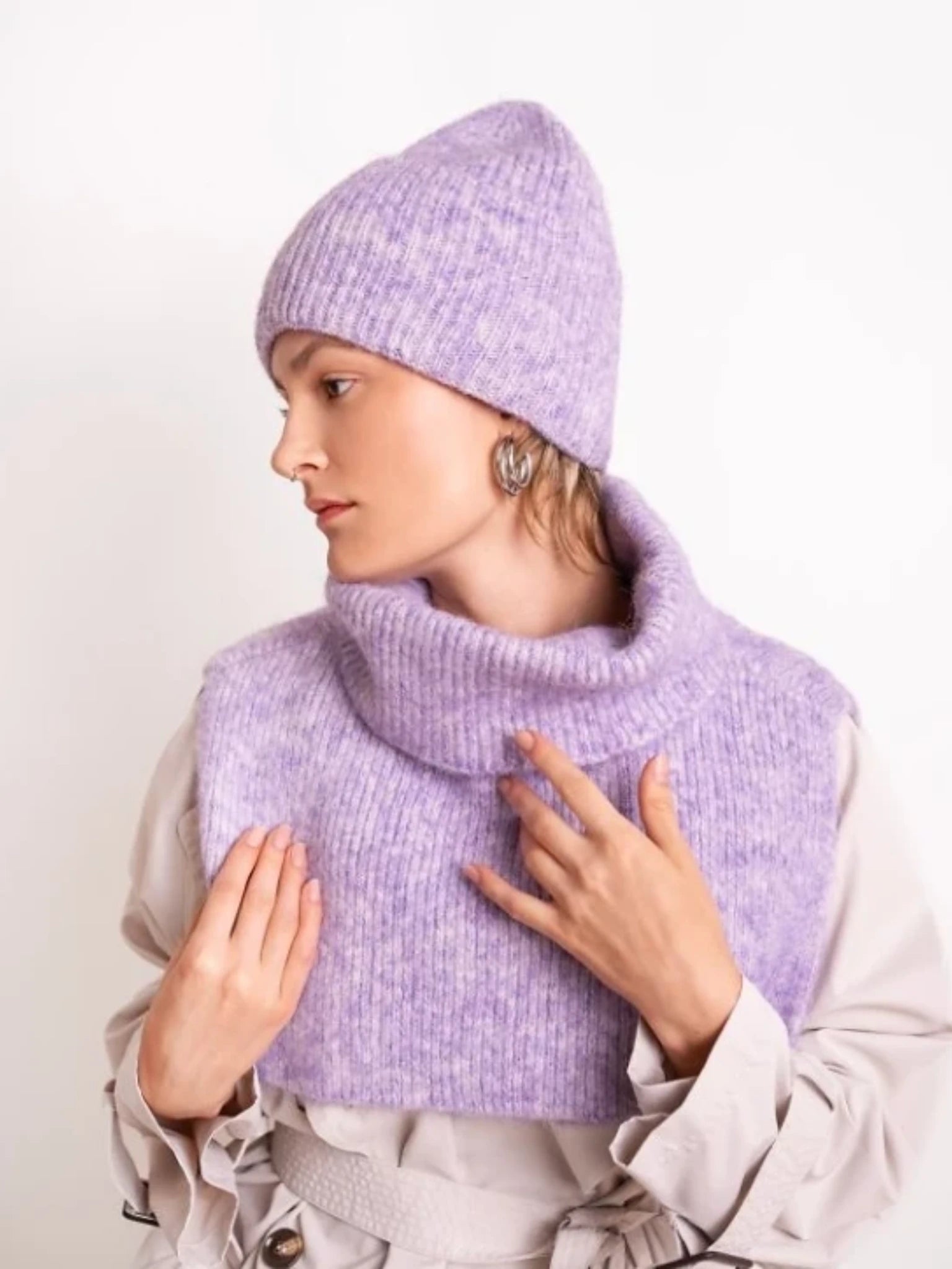 Bonnet chaud femme en maille douce pour l’hiver