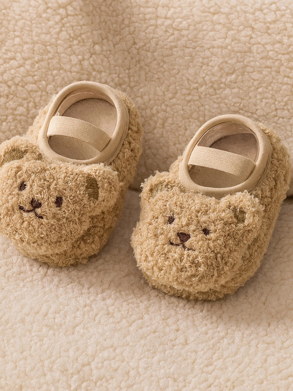 Chaussons bébé ourson – Ultra doux & chauds