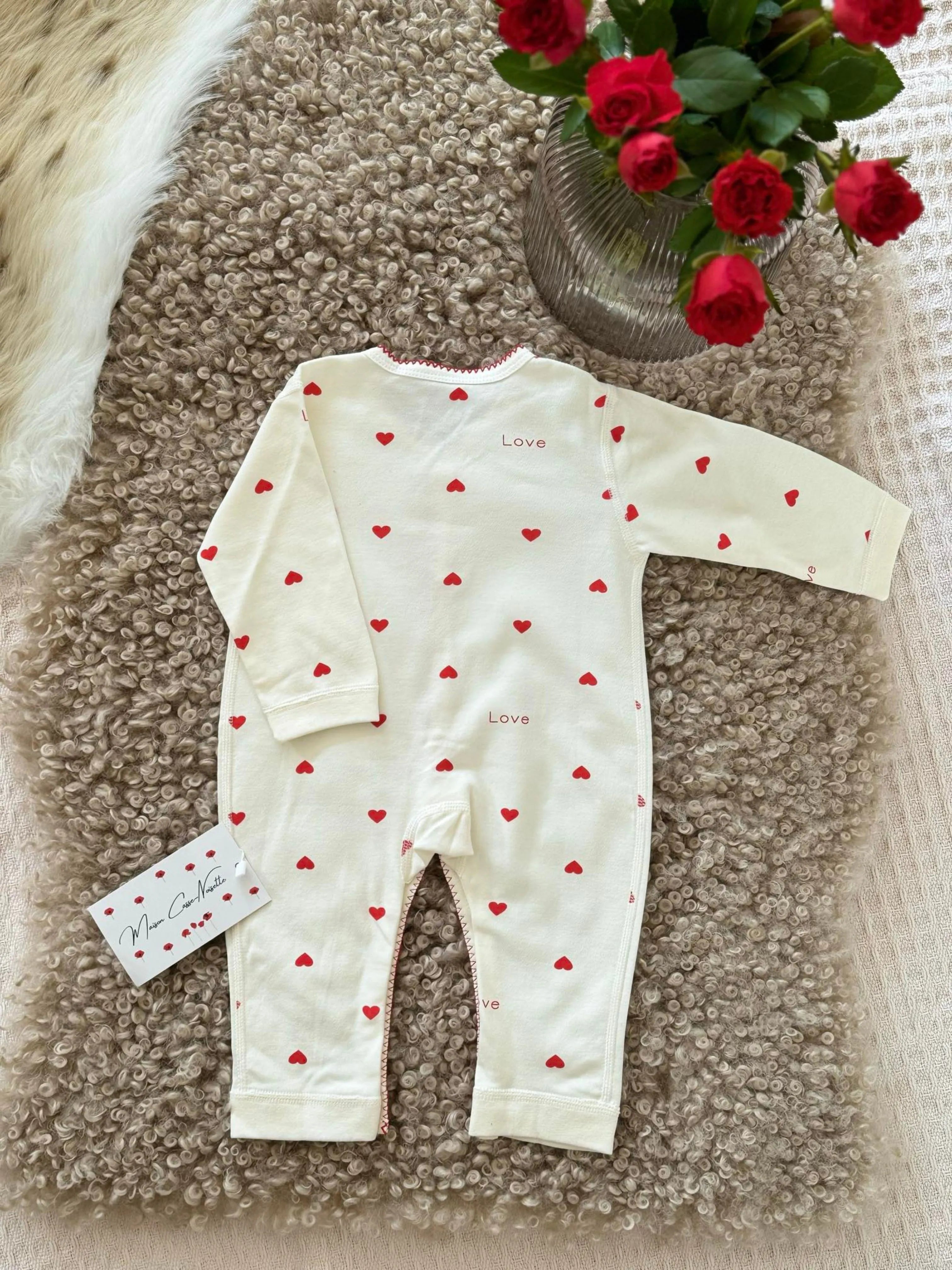 Tissu Tout Doux & Motifs Pleins d’Amour | Le Pyjama en Coton aux Petits Cœurs