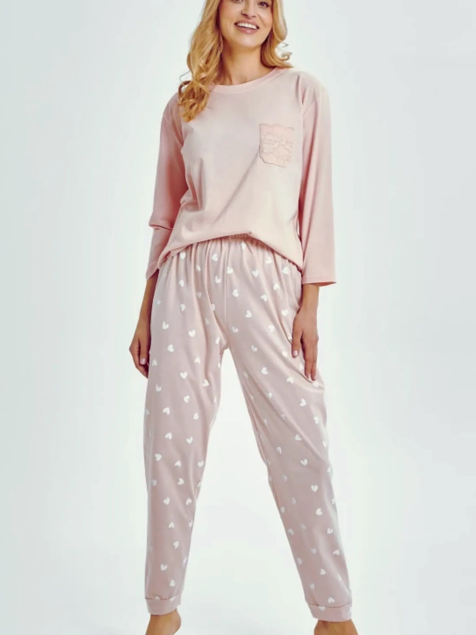 Pyjama femme coton Oeko-Tex® rose à motifs cœurs | Douceur et confort